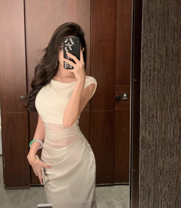 Satin off-shoulder dress, slim fit, waist-hugging, hip-hugging suspender long dress R1502