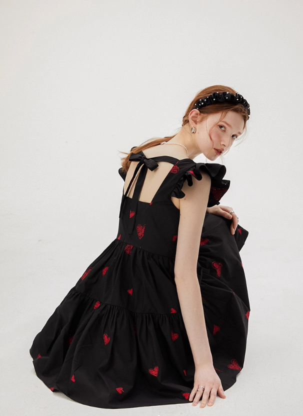 French style suspender floral skirt small flying sleeve black skirt short dress R2748