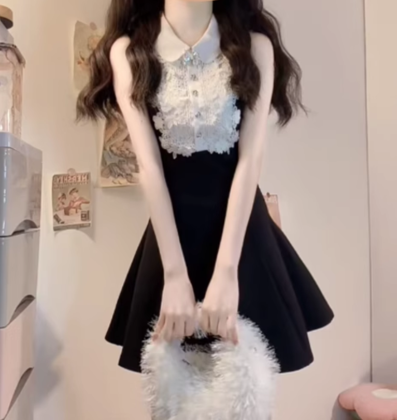 High-grade black sleeveless vest dress with lace waist and a-line tutu skirt R0755