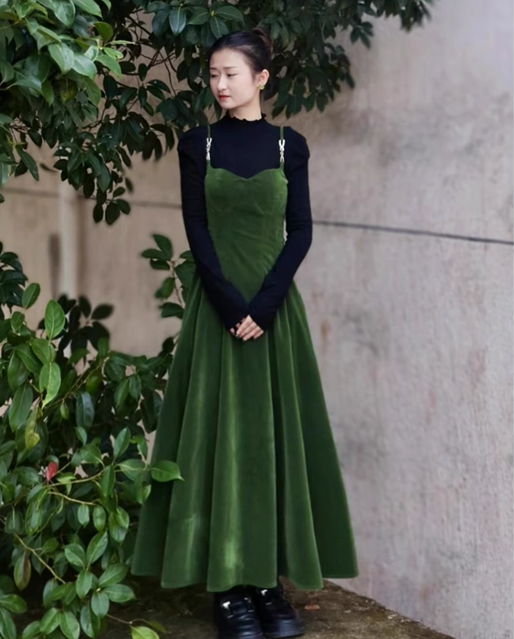 Fairy French retro velvet suspender skirt slim fit waist long skirt dress R1722