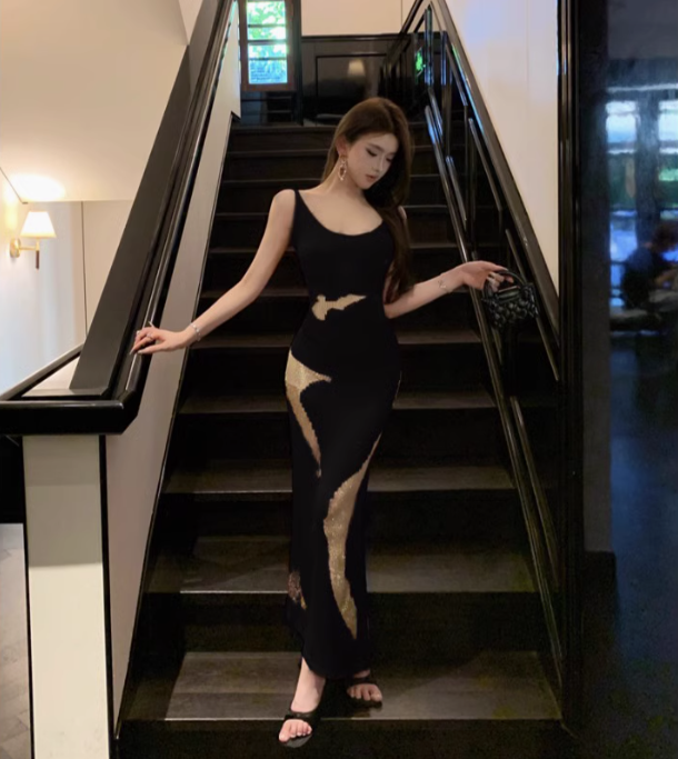 Black fishtail halter dress sexy hip-wrapped lace-up holiday inner long skirt R1520