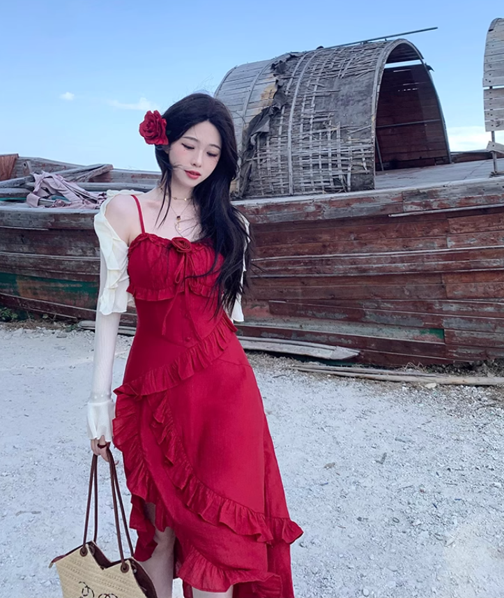 Large size French three-dimensional rose suspender dress high-end slim fit slit holiday dress R1847