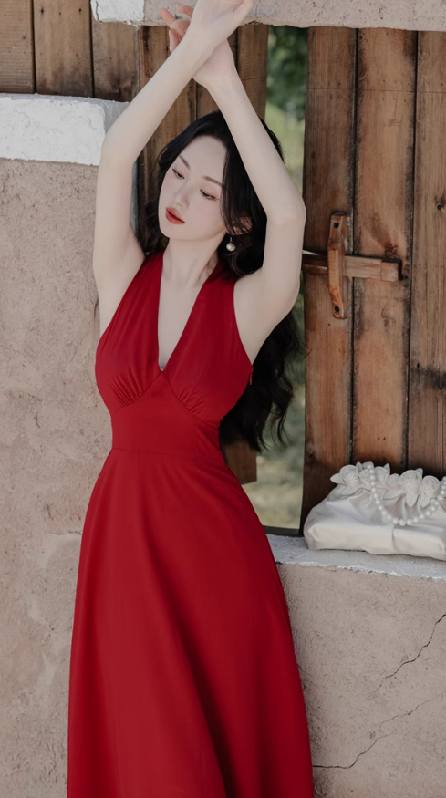 Retro wine red sling halter neck dress temperament waist high-end dress R1496