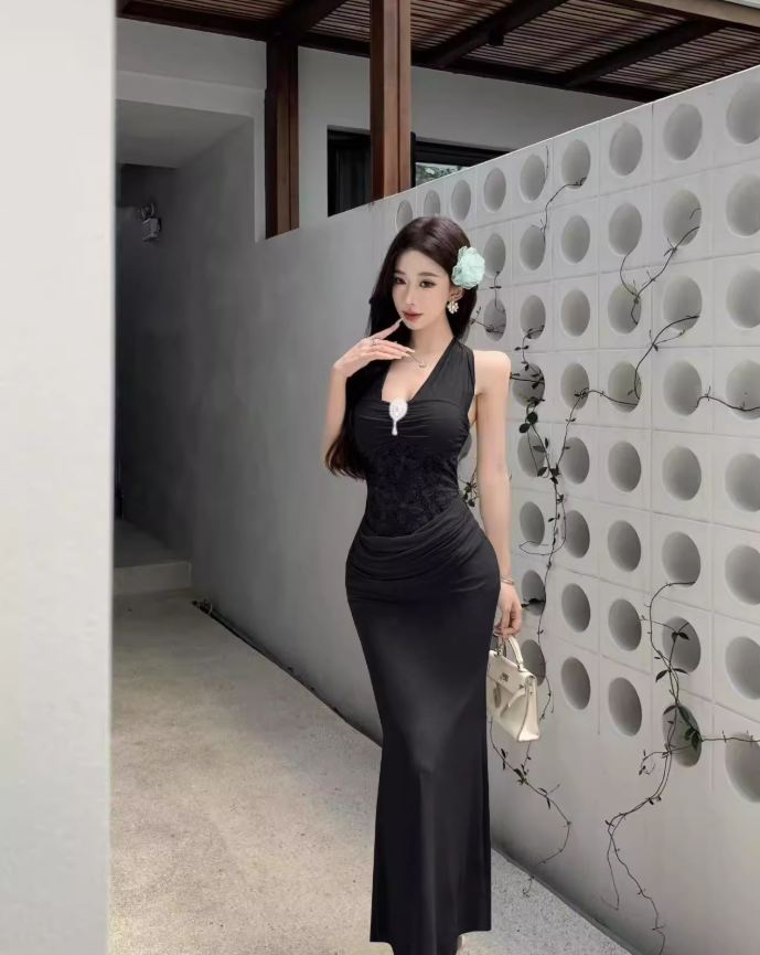 French high-end green v-neck lace halter dress temperament celebrity waist slim hip dress R0453