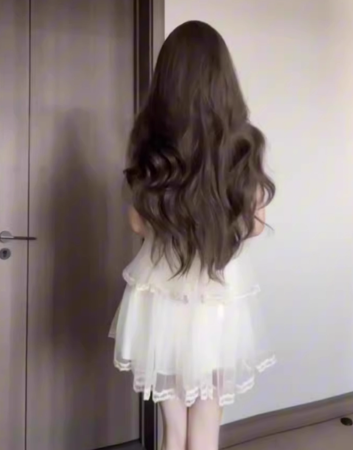 Sweet style sleeveless halter neck dress beautiful temperament puffy short skirt R0760