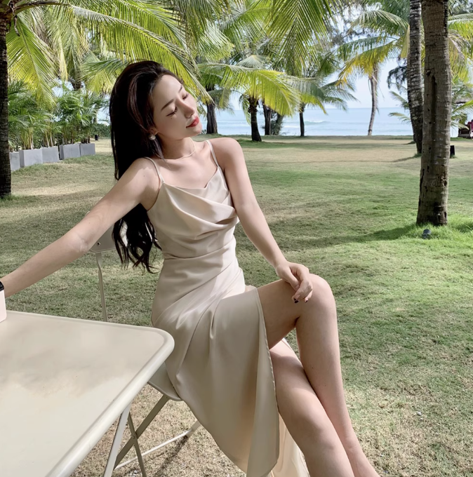 Acetate Satin Sexy Slit Neck Suspender Dress Beach Dress for Vacation R1515