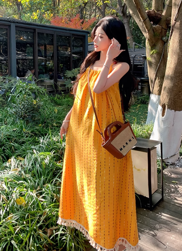 Relaxed yellow tassel sling white dress holiday temperament long dress beautiful beach dress R1621