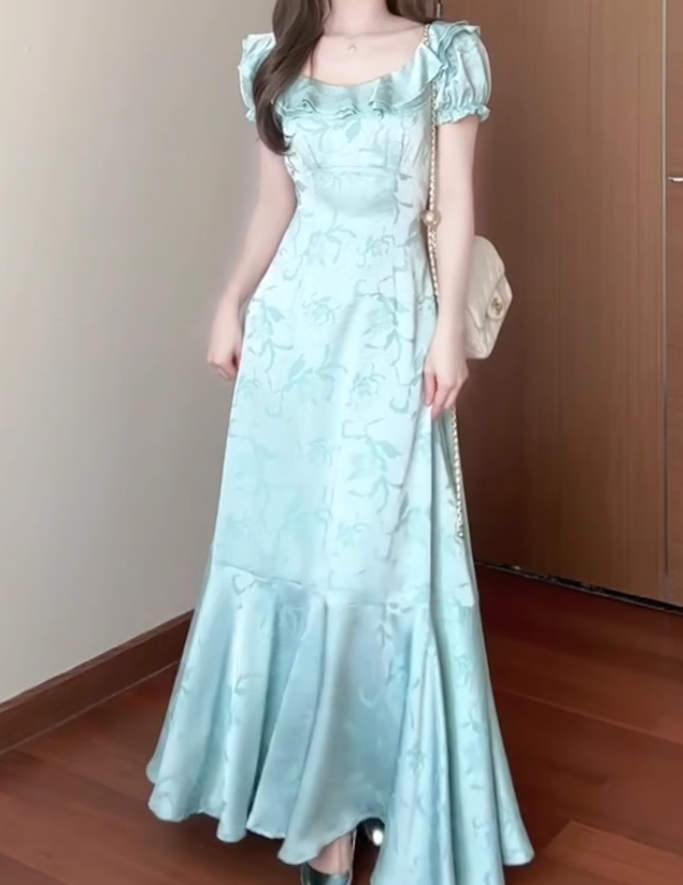 Large size French U-neck tea break ruffle dress retro exquisite slim fit blue dress R1881