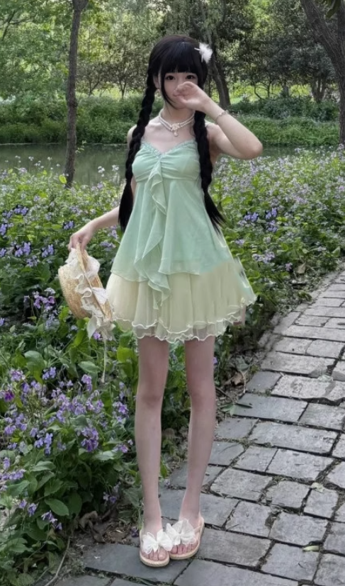 Summer beautiful suit green suspender top a-line skirt two-piece suit 2025 R0851