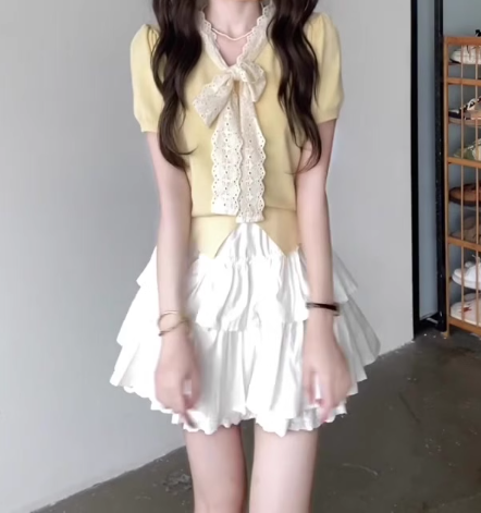 Suit skirt gentle temperament beautiful short-sleeved T-shirt A-line short skirt two-piece suit R0823