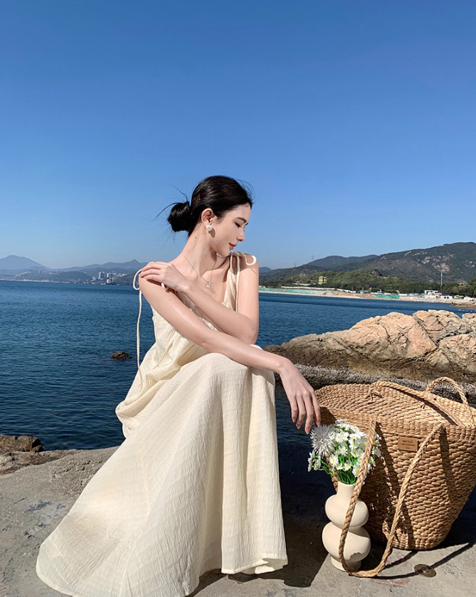 Gentle temperament backless suspender dress cold style unique and special skirt R0595