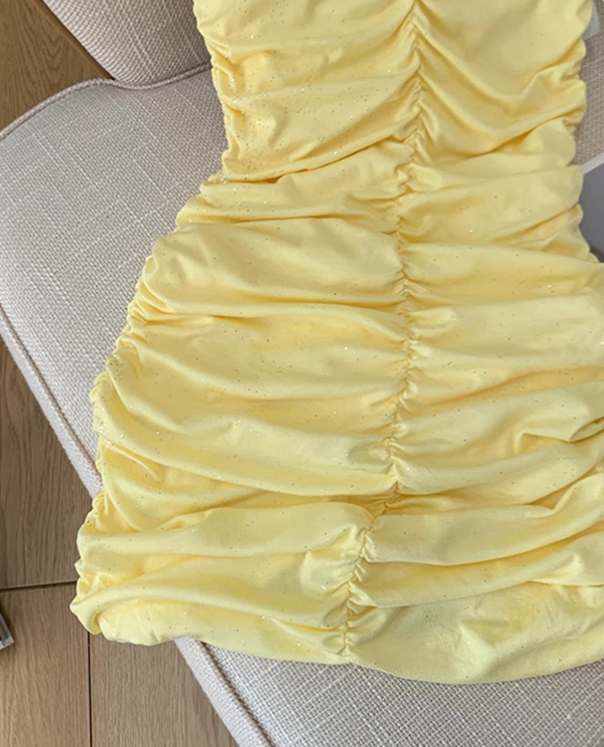 Hot girl suspender dress women's new style waist slimming temperament pleated hip skirt R4037