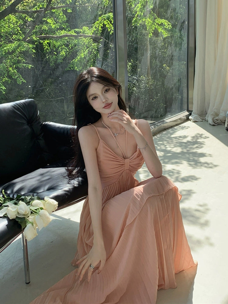 Halter neck dress women's long dress v-neck pleated a-line dress      S5901