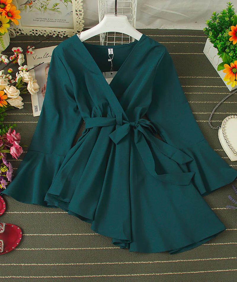 Stylish v-neck irregular top long sleeve flared top     S2533