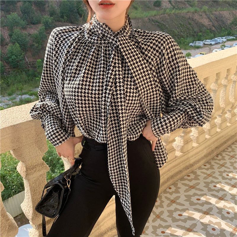 Cute bow houndstooth top   S489