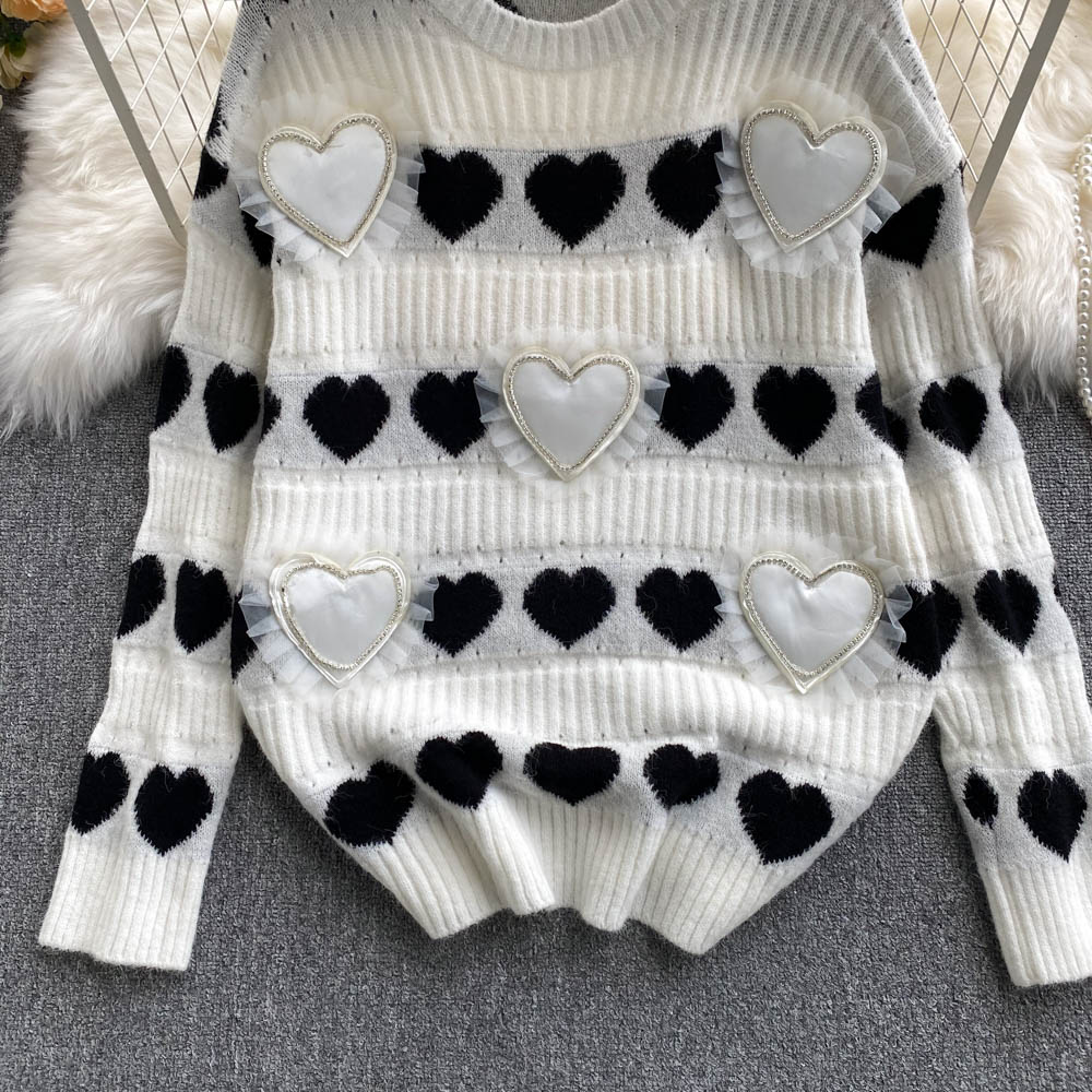 Lovely knitted heart-shaped long-sleeved sweater   S596