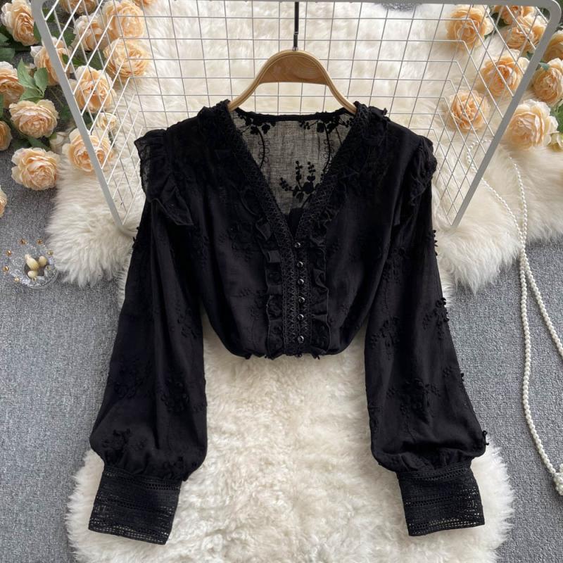 Lovely v-neck lace long sleeve top     S252