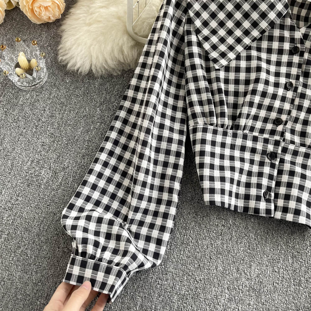 Cute plaid crop top    S212