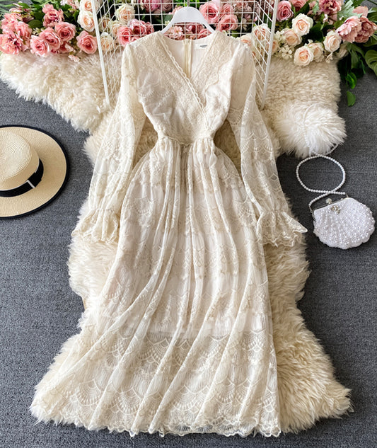 Elegant v neck lace long sleeve dress    S09