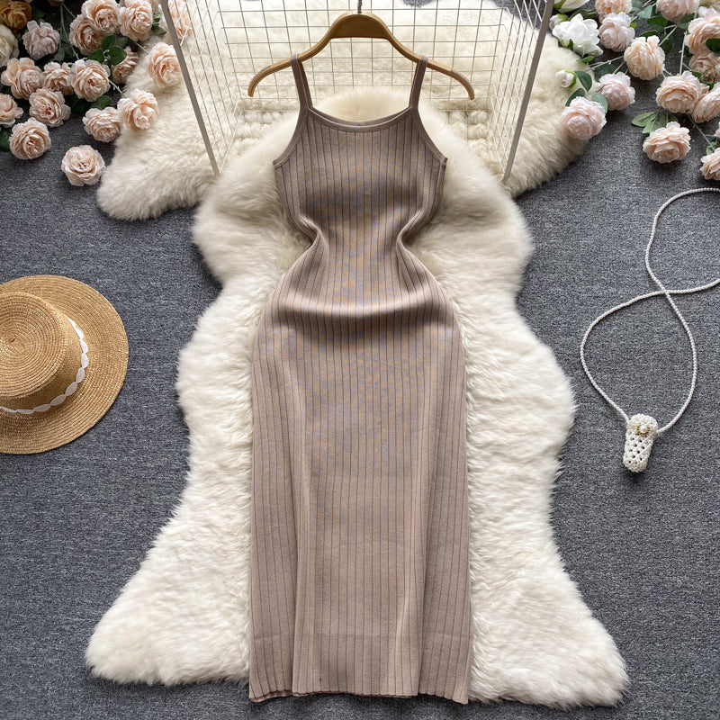 Simple spaghetti strap dress     S300