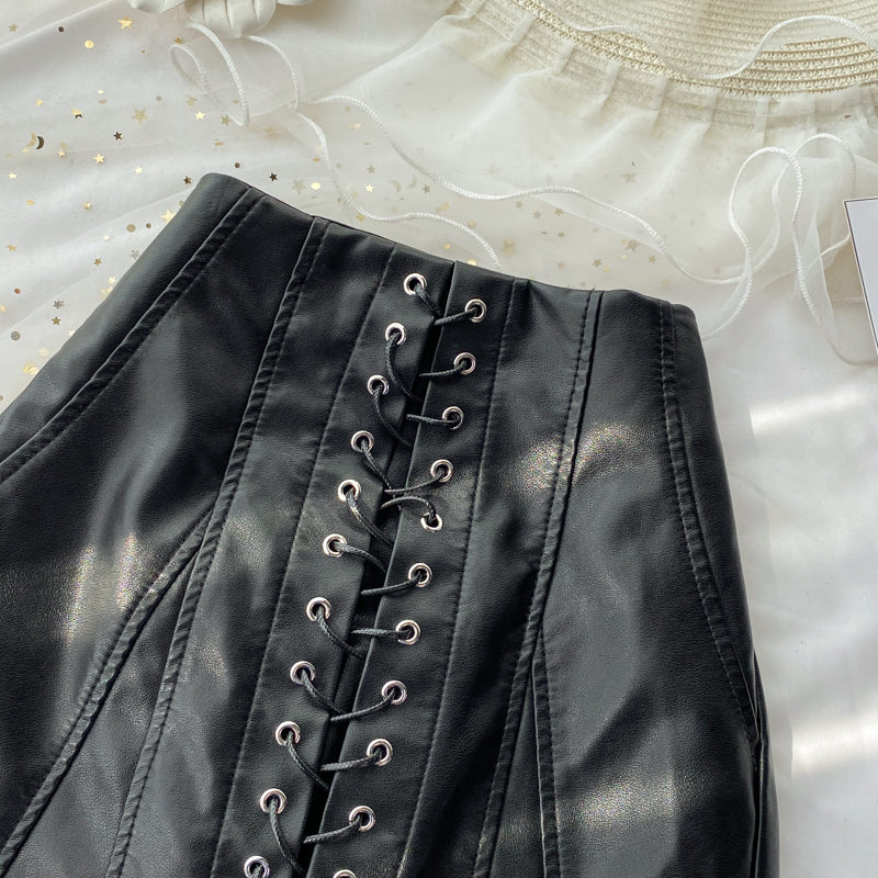 Black A line PU leather skirt    S31