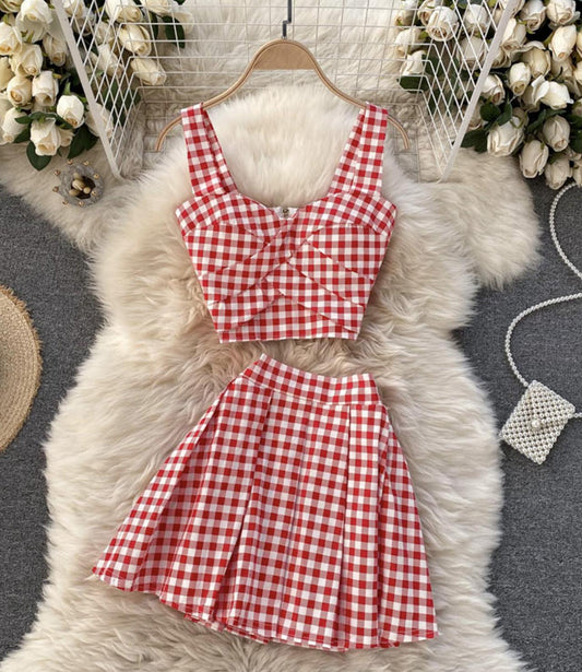 Stylish plaid two pieces sets   S58