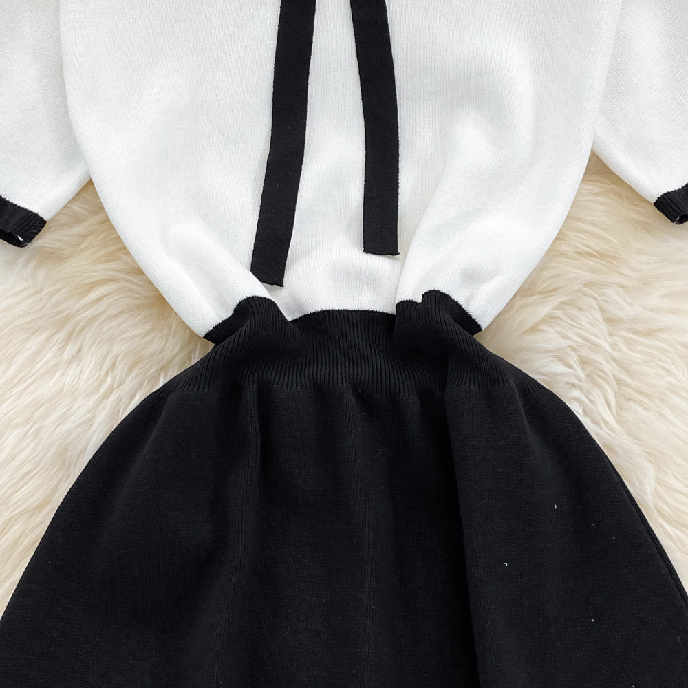 Cute white and black knitted dress     S318