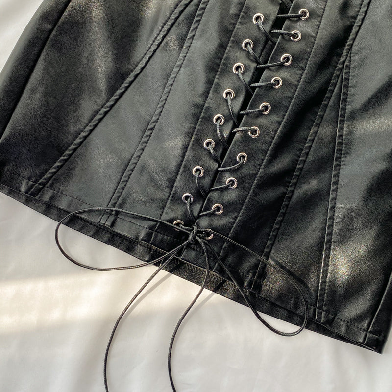 Black A line PU leather skirt    S31