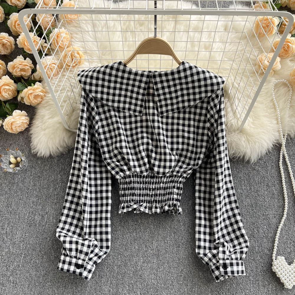 Cute plaid crop top    S212