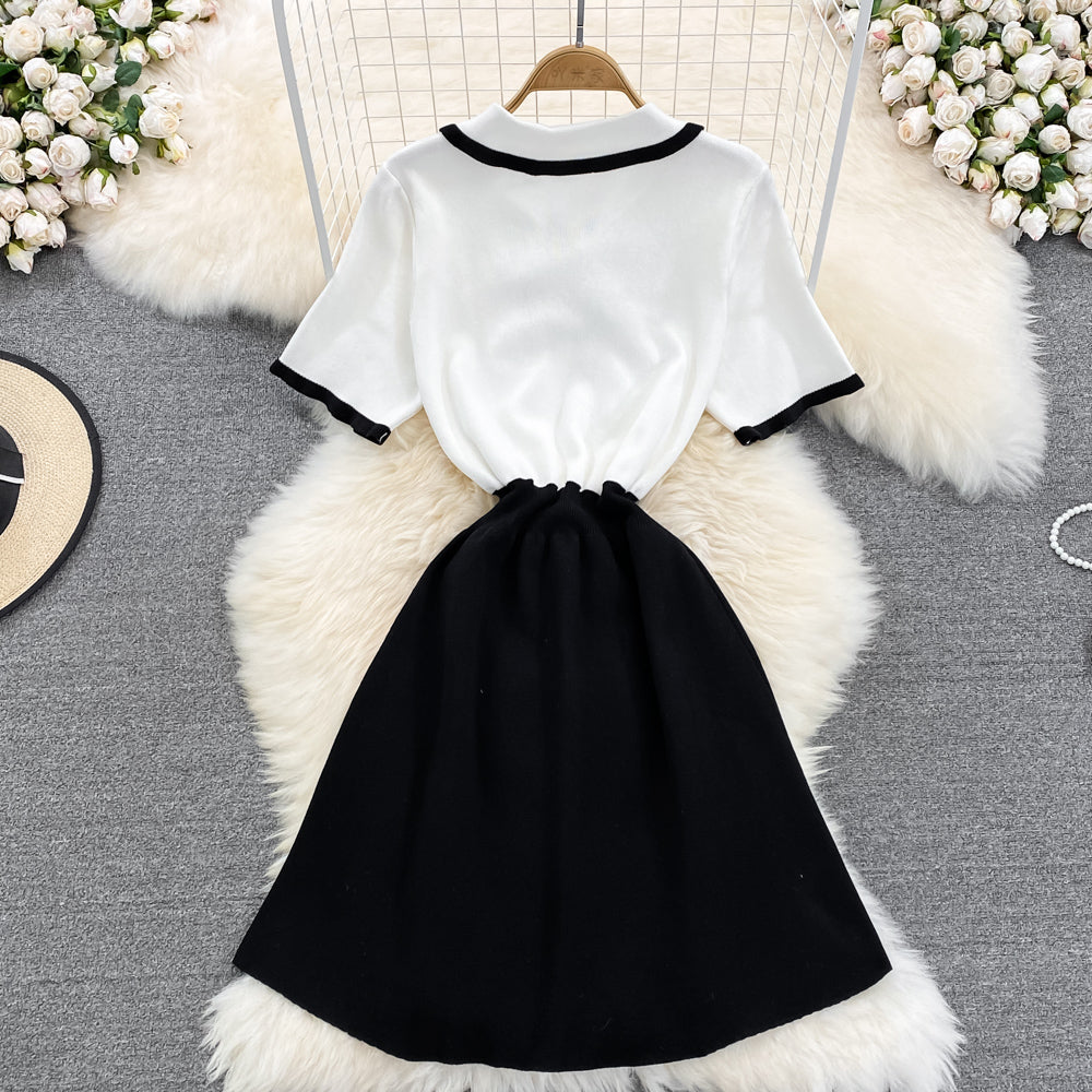 Cute white and black knitted dress     S318