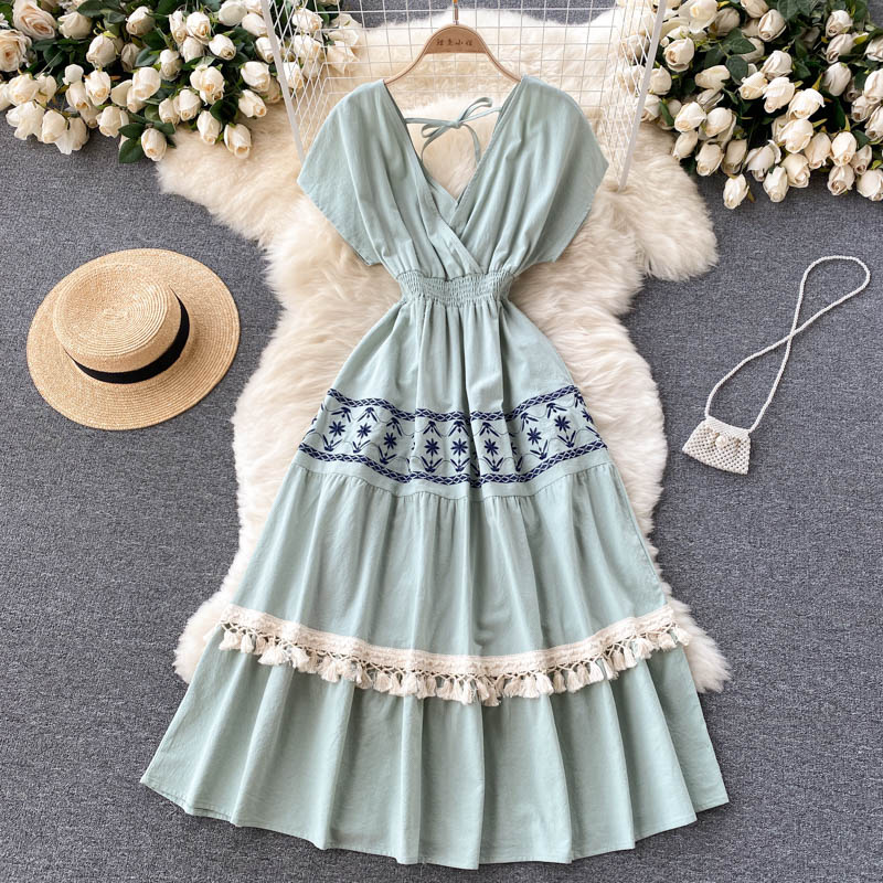 Cute V-neck short dress fashion dress    S329