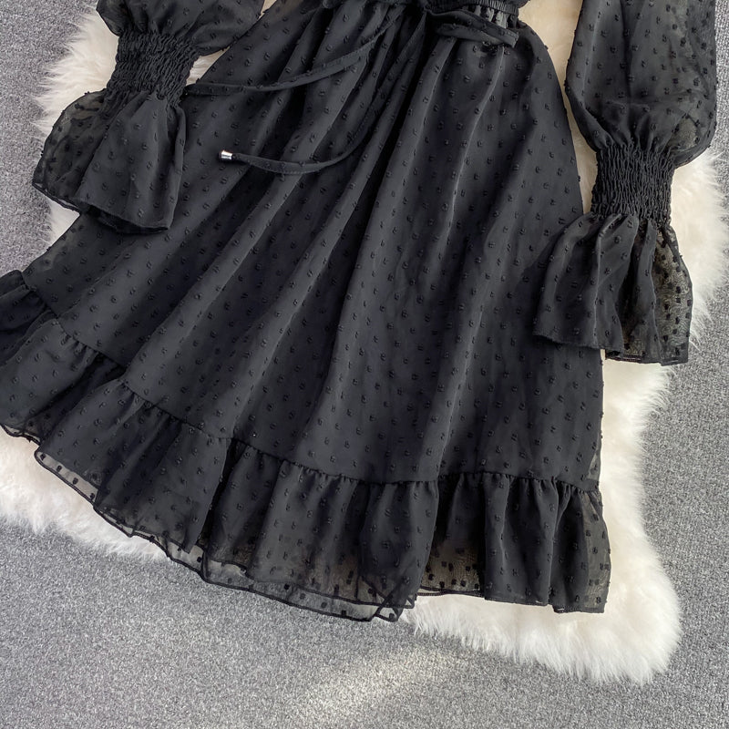 Black A-line long sleeve dress fashion dress    S141