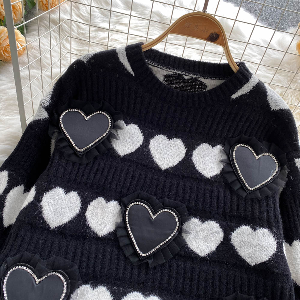 Lovely knitted heart-shaped long-sleeved sweater   S596