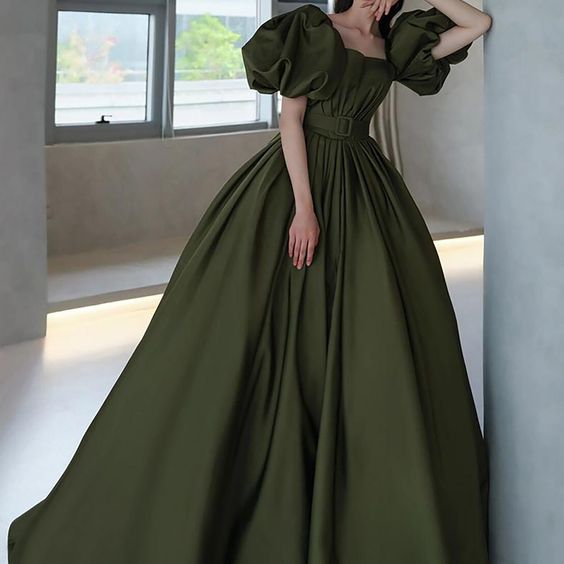 Classic Satin Quinceanera Dress, Green evening dress with belt     S1278