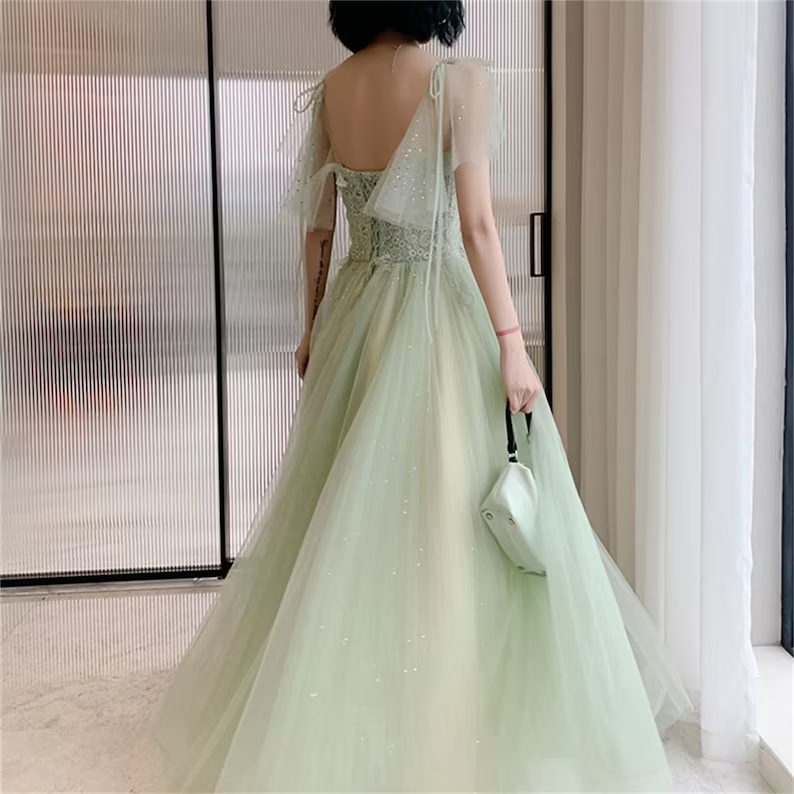 Green prom dress long Lace floral top prom dress      S1897