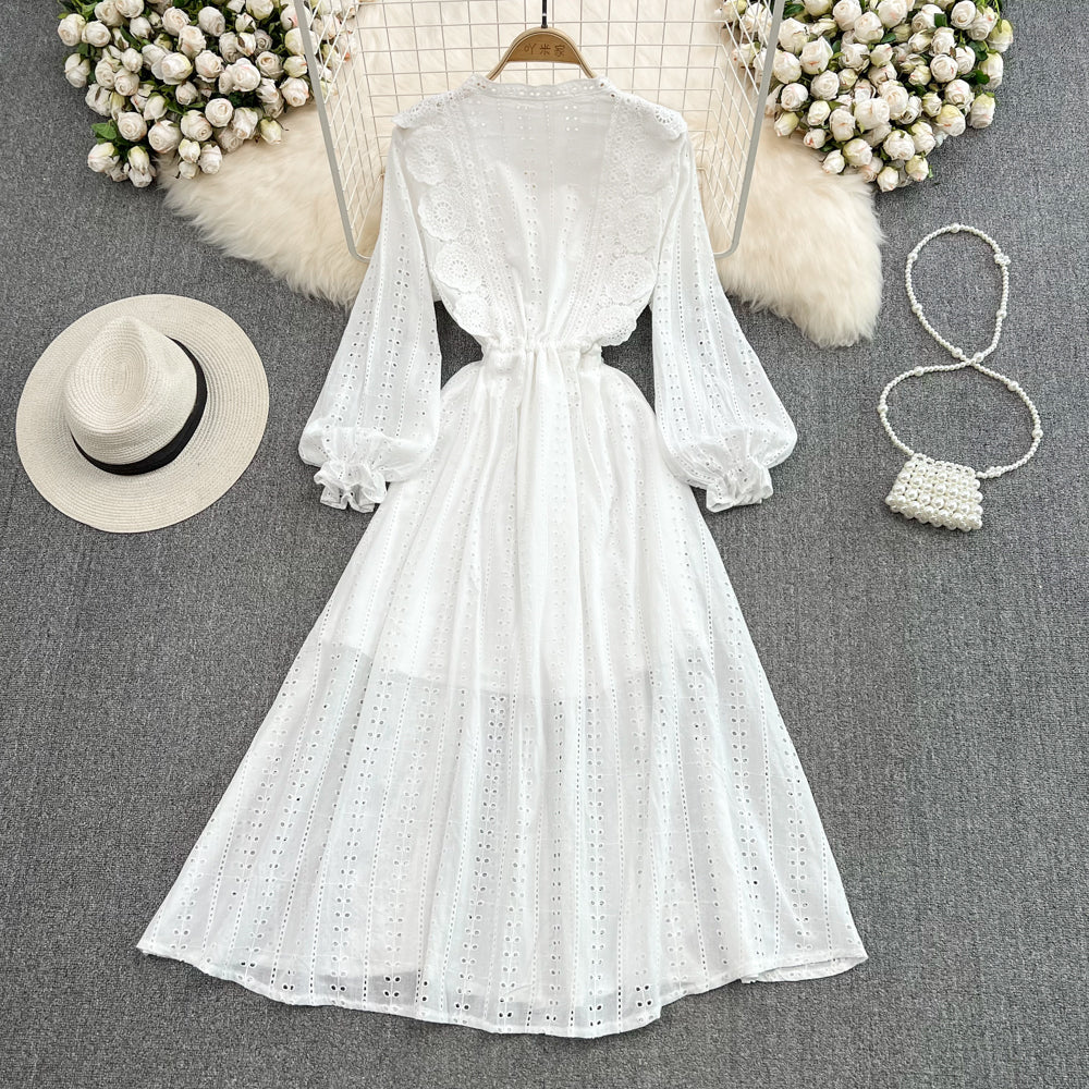 White lace long sleeve dress fashion dress    S179