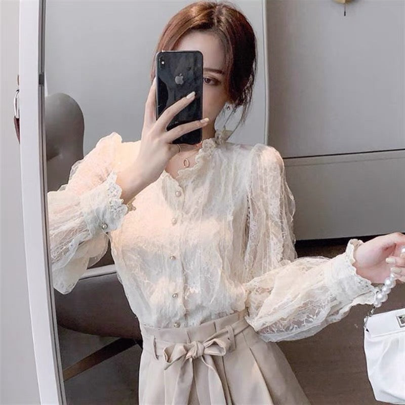 Cute lace long sleeve tops fashion girl tops    S163