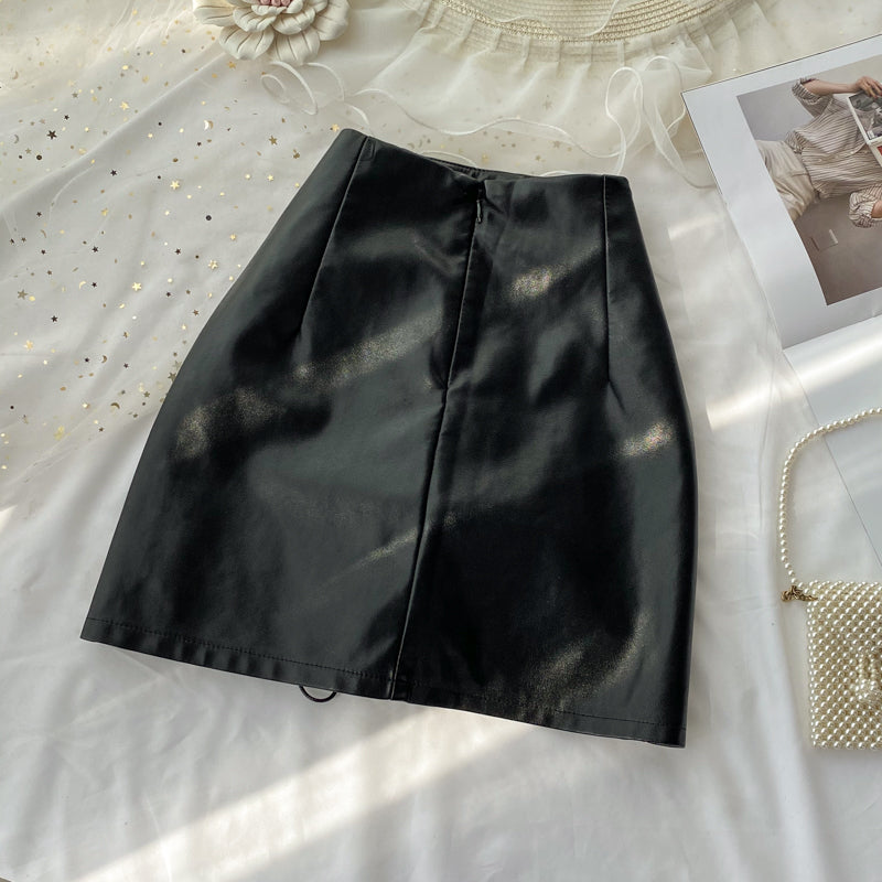 Black A line PU leather skirt    S31