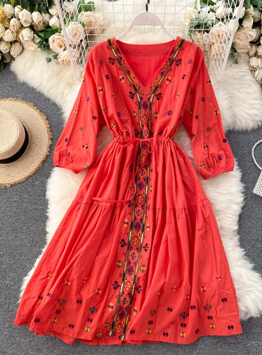 A line v neck embroidery long sleeve dress     S70